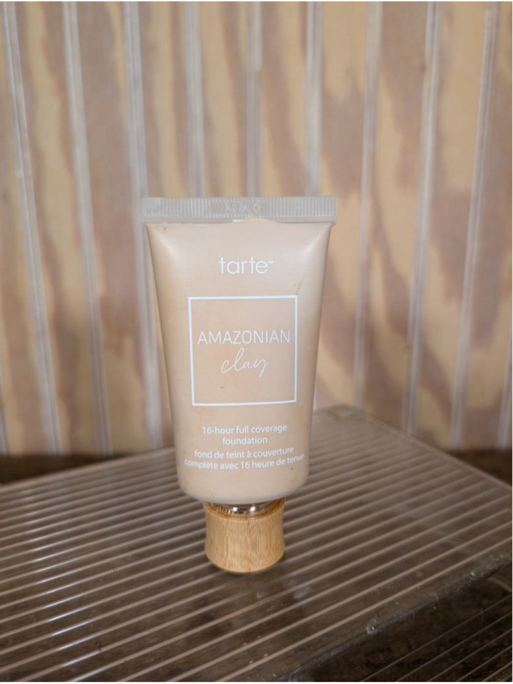 Women's Tarte Amazonian Clay 16 Hour Foundation Light Beige 50mL / 1.7 fl oz